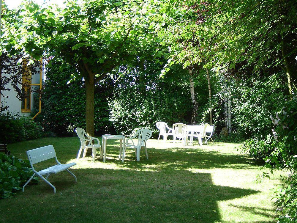 Brit Hotel Caen Herouville Экстерьер фото